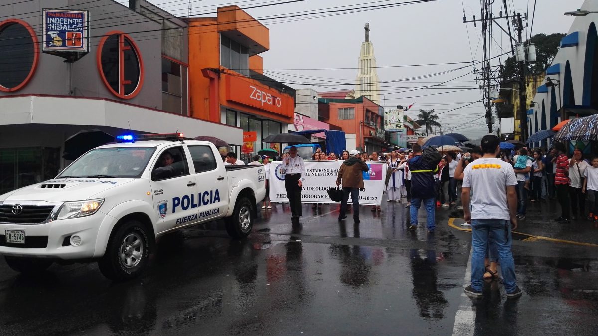 Primer Marcha por la Vida y la Familia en San Carlos, Costa Rica.
